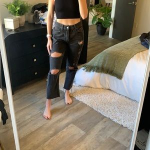 Forever 21 ankle distressed size 25 jeans